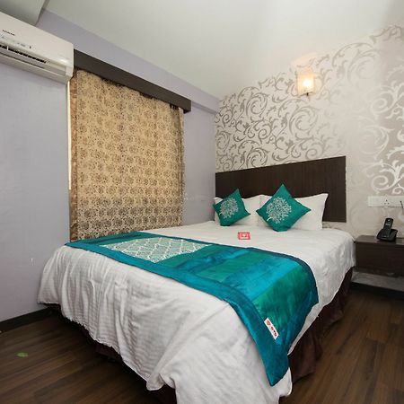 Oyo Rooms Maharajalela Monorail Station Куала-Лумпур Экстерьер фото