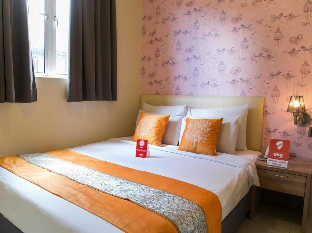 Oyo Rooms Maharajalela Monorail Station Куала-Лумпур Экстерьер фото